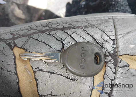 2002 Jeep Liberty Limited Edition z USA, uszkodzony, nr VIN 1J4GL58KX2W222872